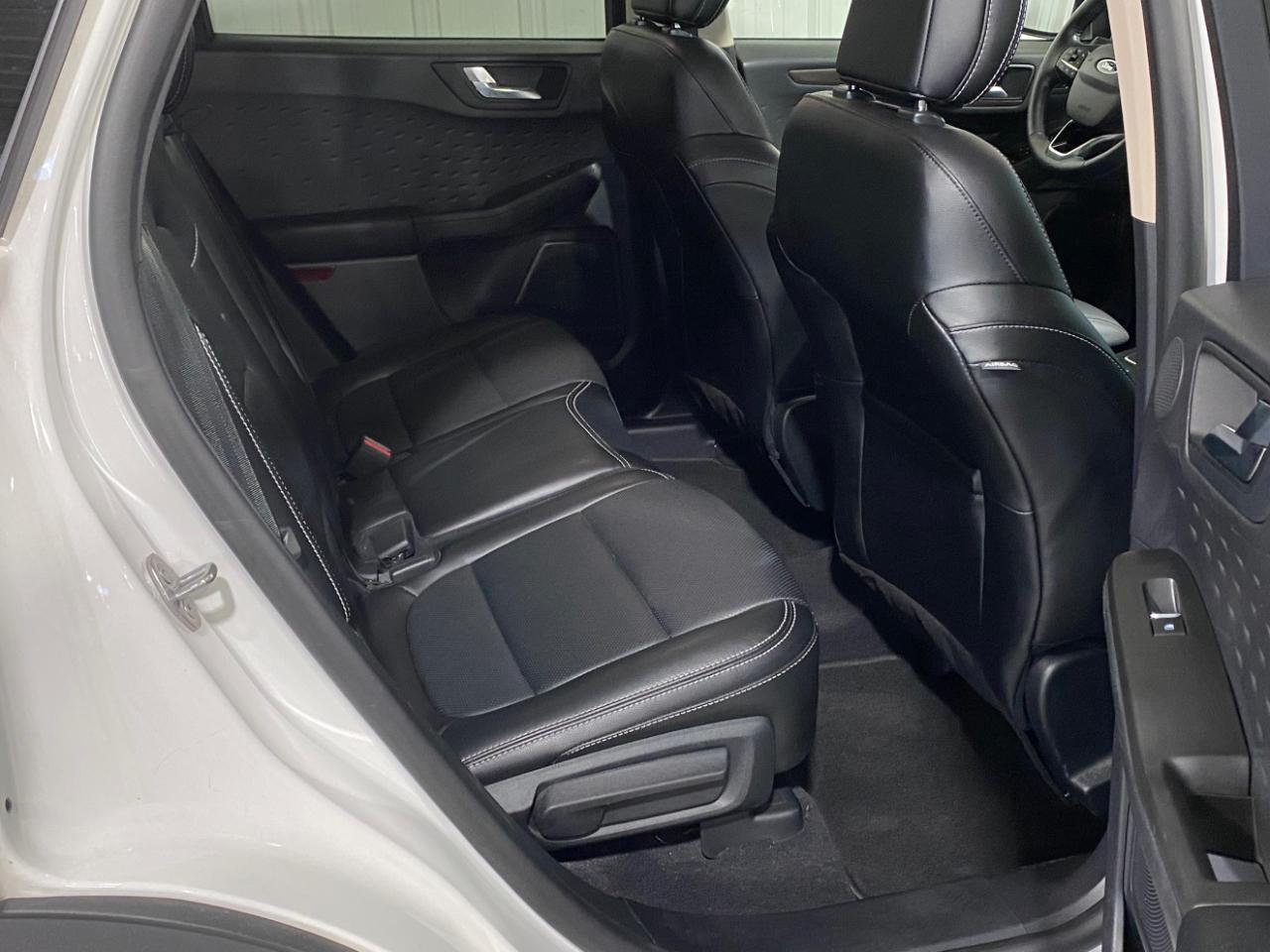 Ford Escape Hybrid Titanium 2020