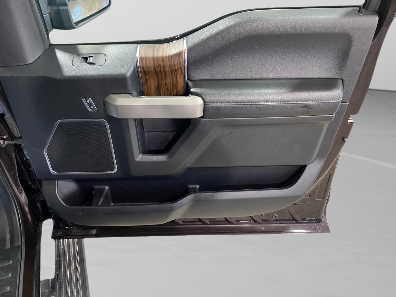 Ford F-150 Lariat SuperCrew 5.5-ft. Bed 4WD 2019
