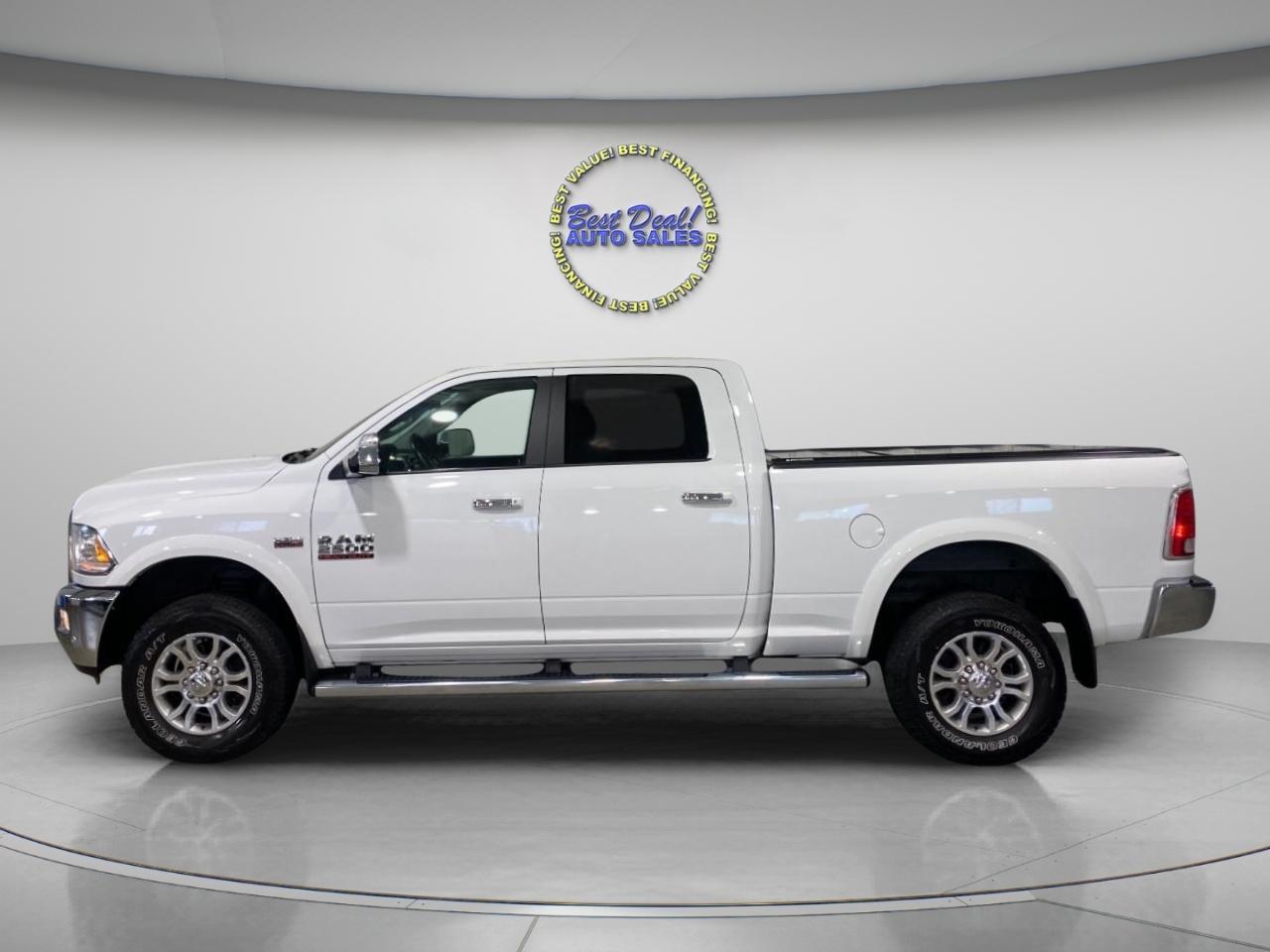 RAM 2500 Laramie Crew Cab SWB 4WD 2016