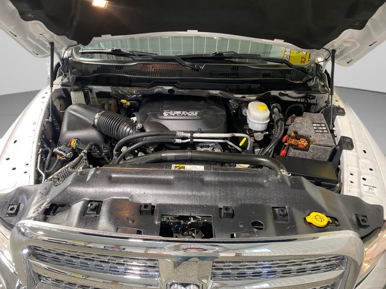 RAM 2500 Laramie Crew Cab SWB 4WD 2016
