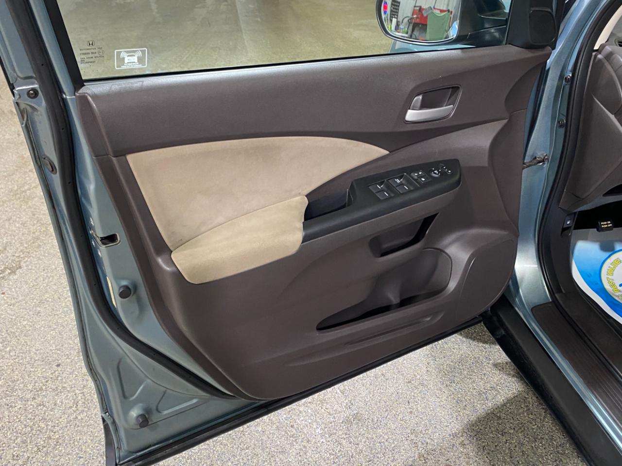 Honda CR-V EX 4WD 5-Speed AT 2012