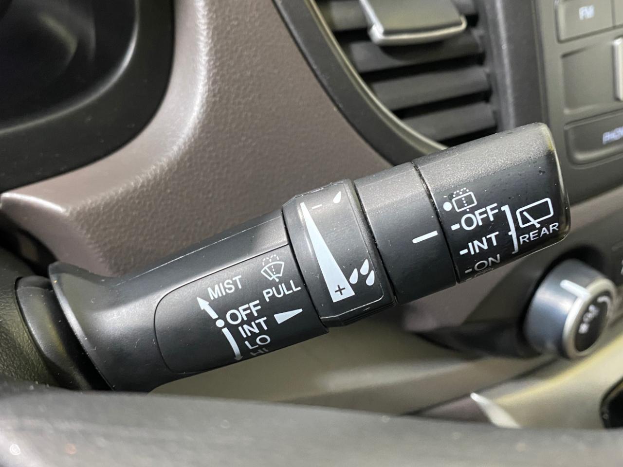 Honda CR-V EX 4WD 5-Speed AT 2012