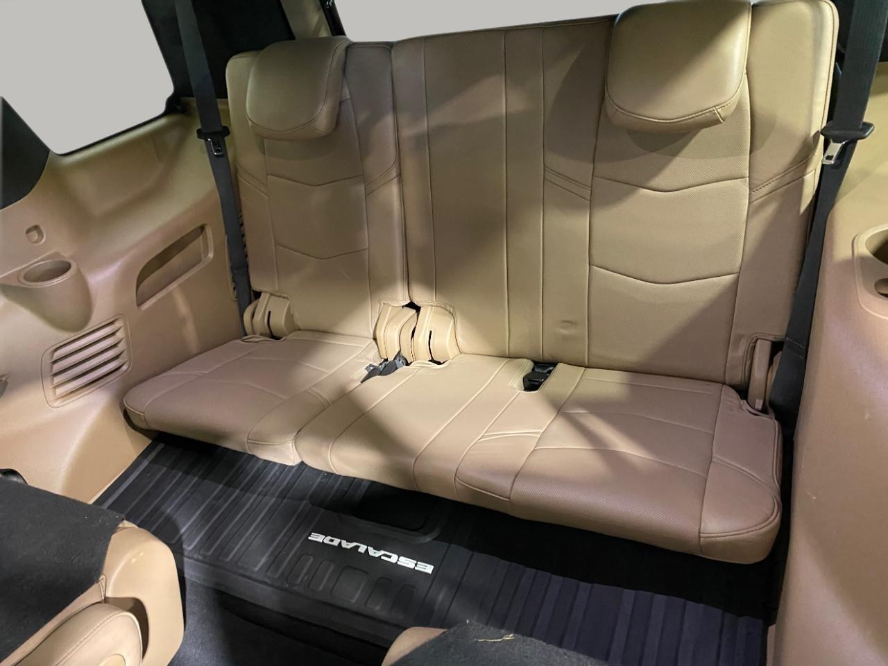 Cadillac Escalade Platinum 4WD 2018
