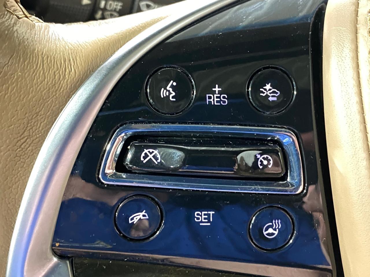 Cadillac Escalade Platinum 4WD 2018