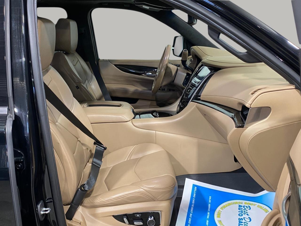 Cadillac Escalade Platinum 4WD 2018