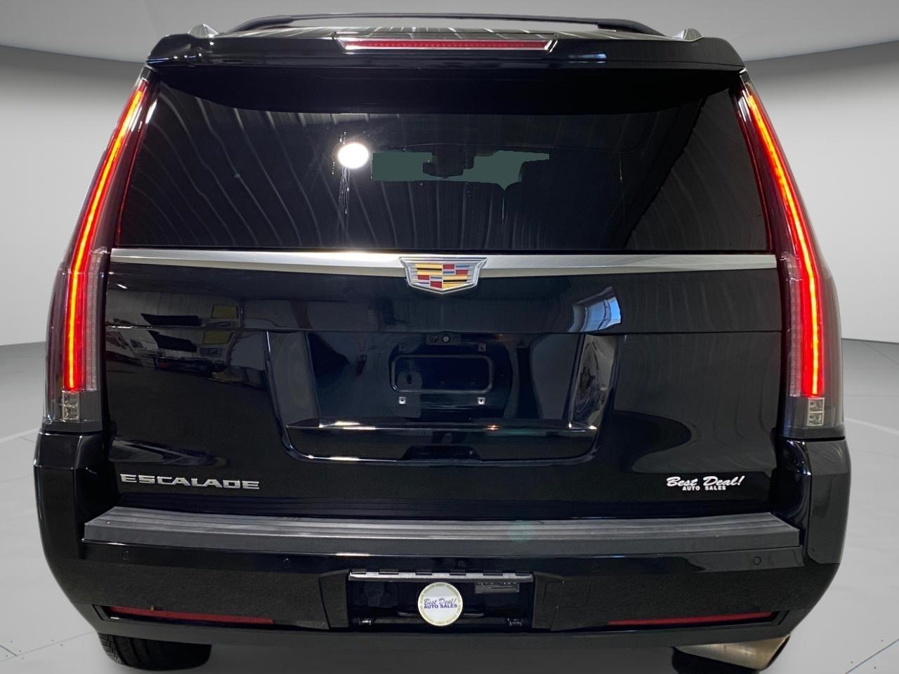 Cadillac Escalade Platinum 4WD 2018