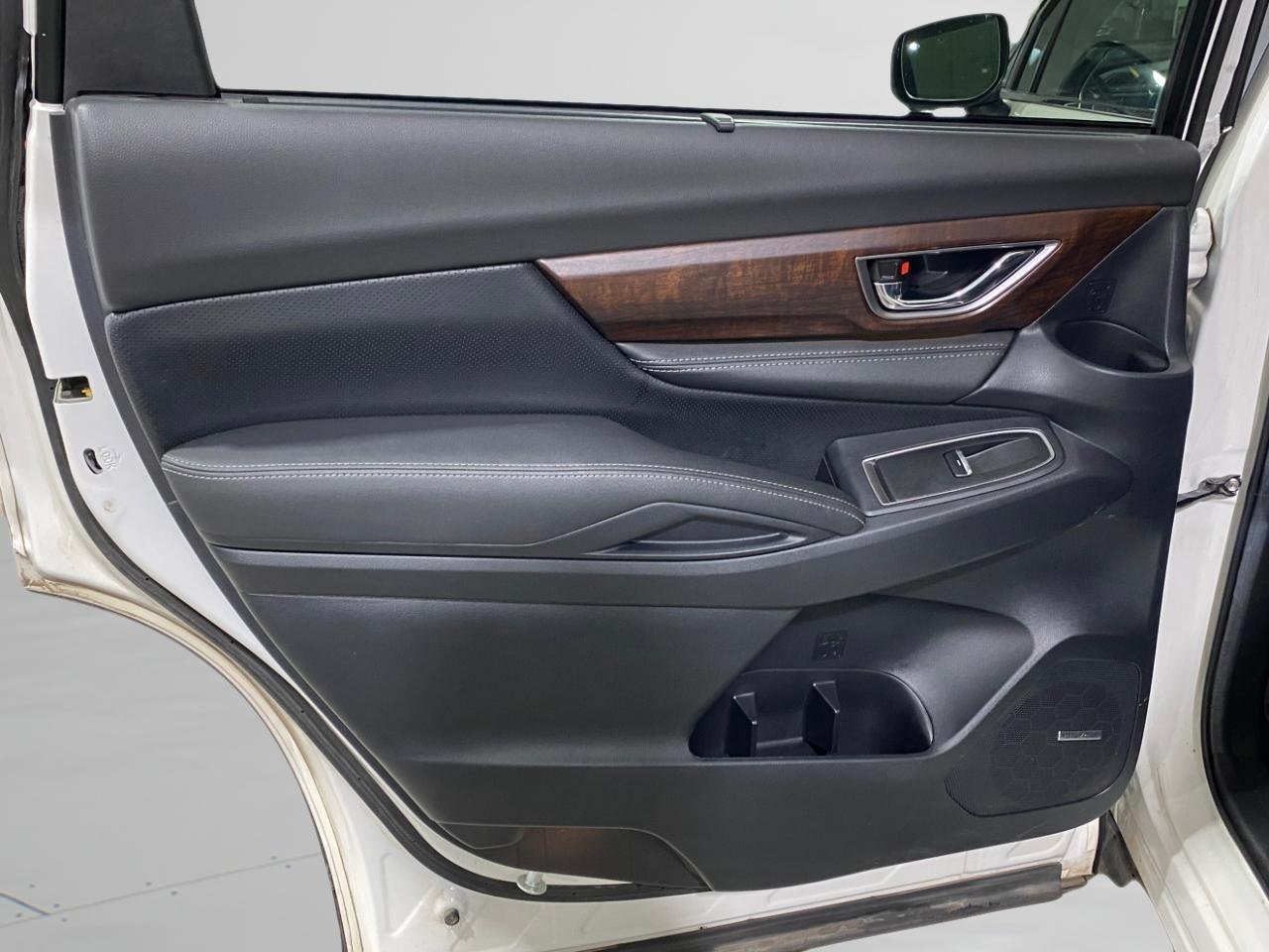 Subaru Ascent Touring 2023