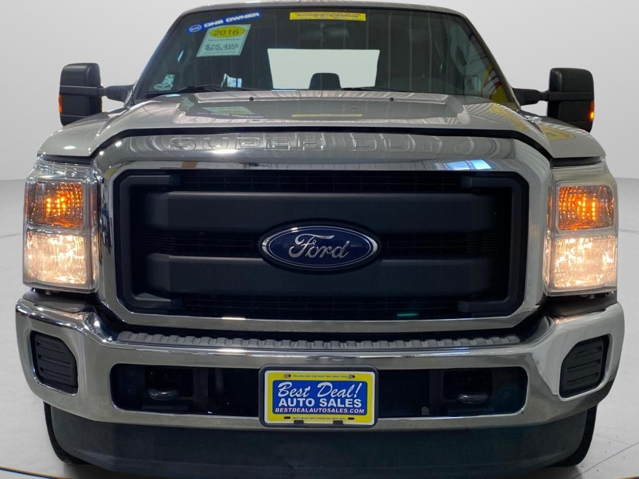 Ford F-250 SD XL Crew Cab 4WD 2016