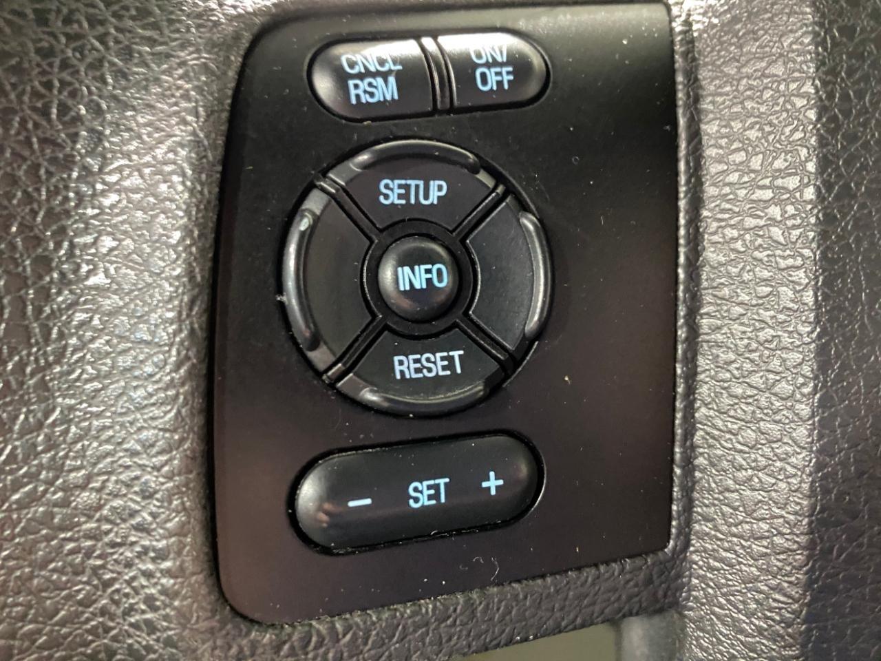 Ford F-250 SD XL Crew Cab 4WD 2016