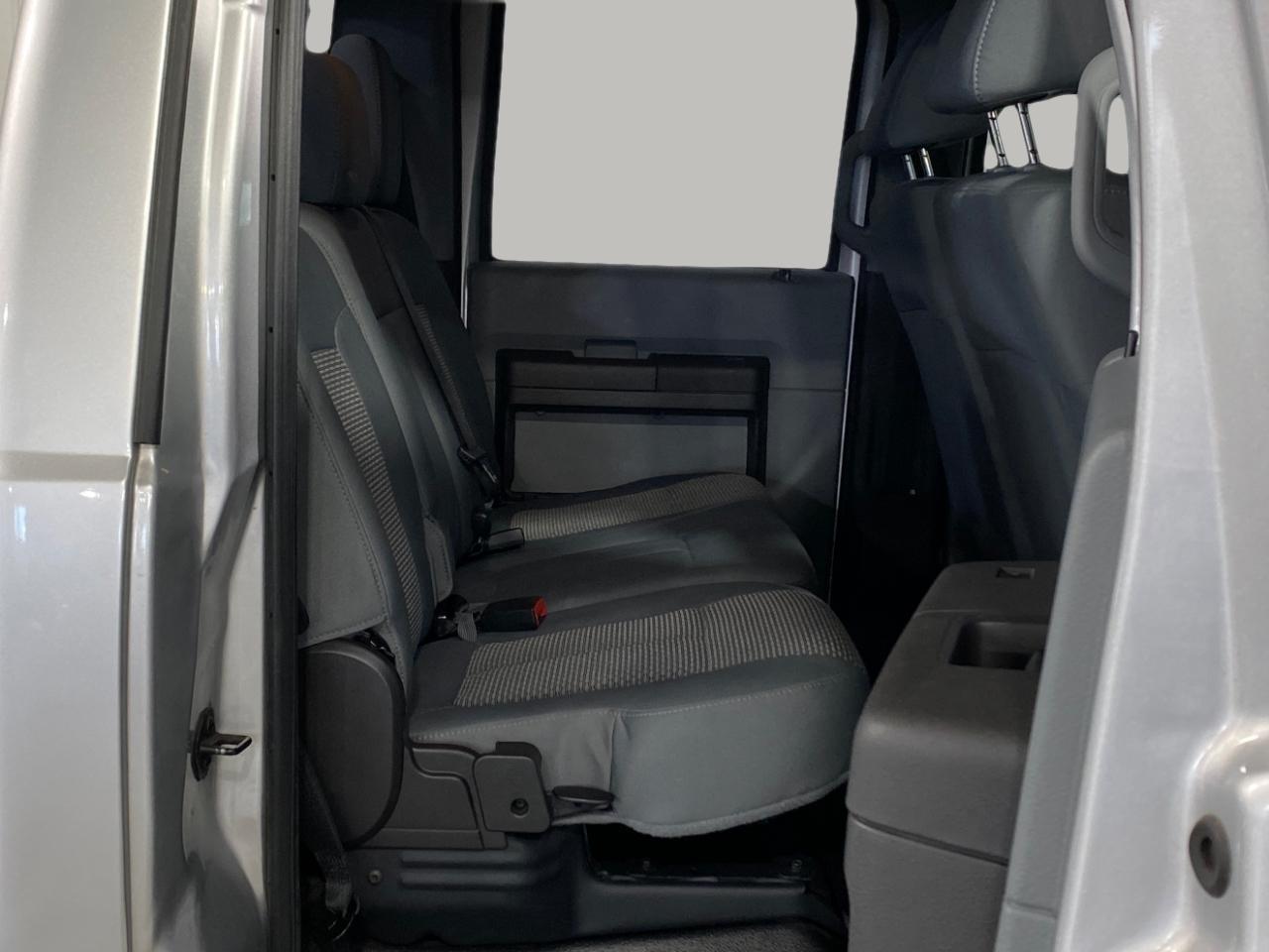 Ford F-250 SD XL Crew Cab 4WD 2016