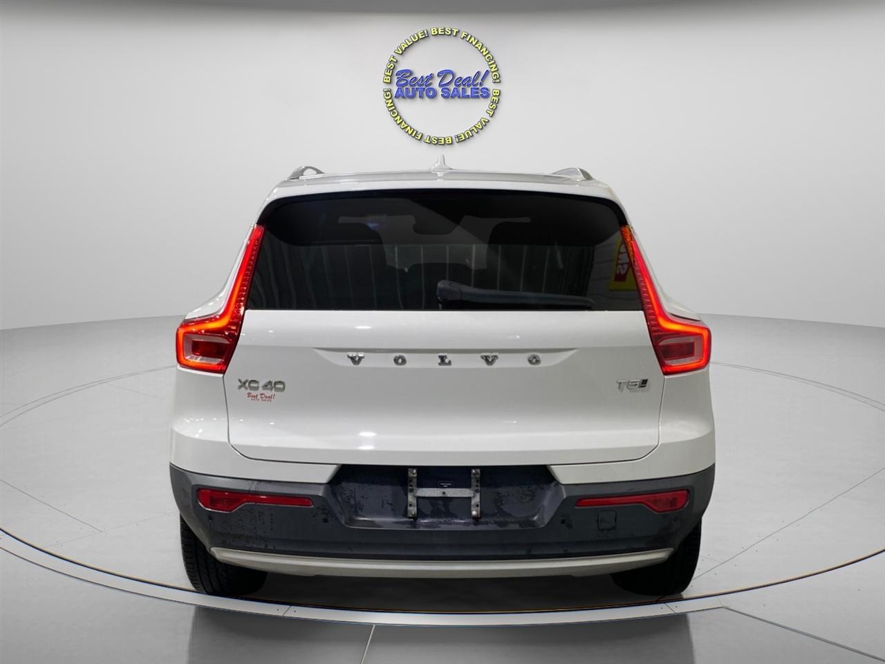 Volvo XC40 T5 Momentum AWD 2019