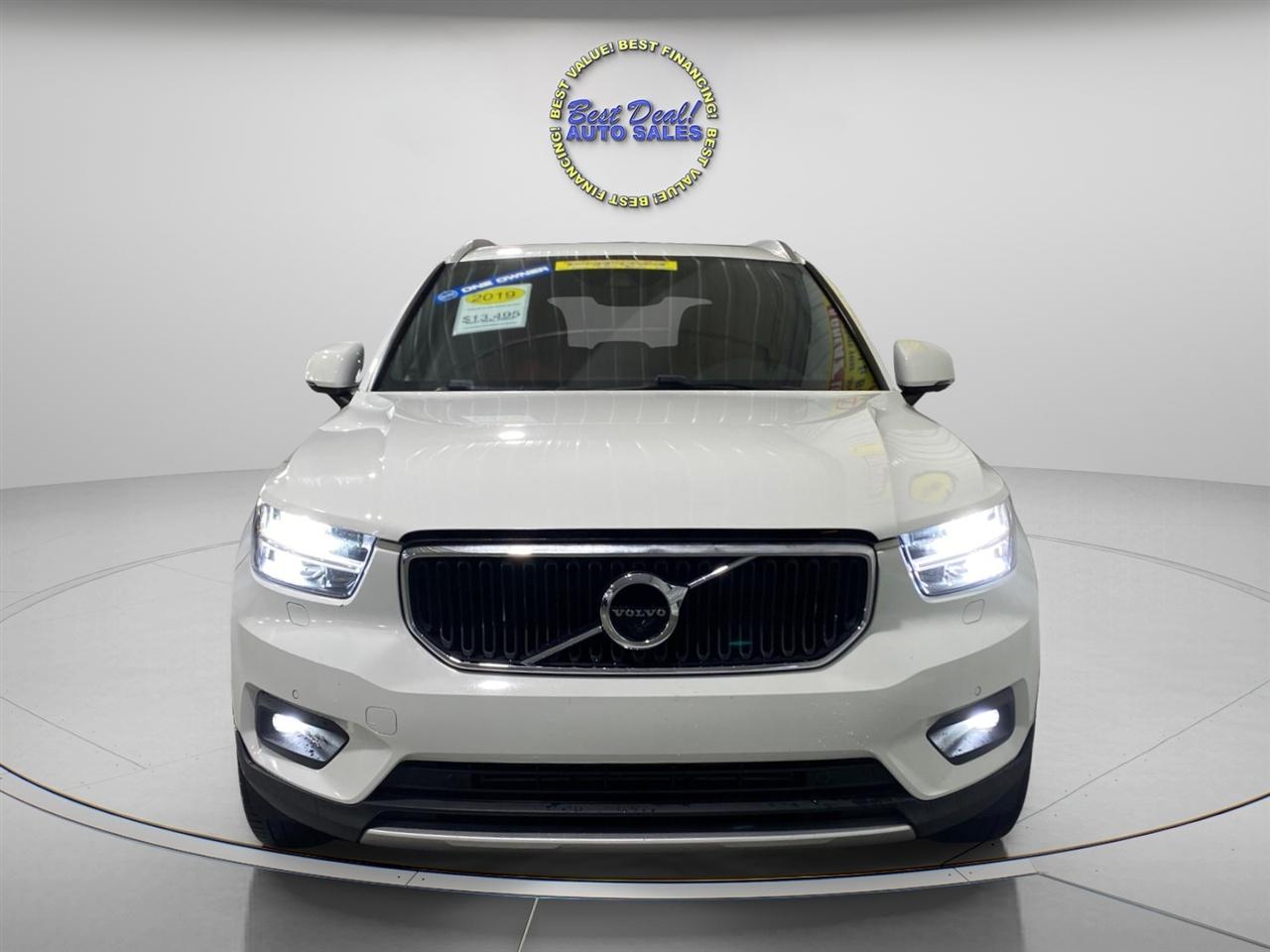 Volvo XC40 T5 Momentum AWD 2019