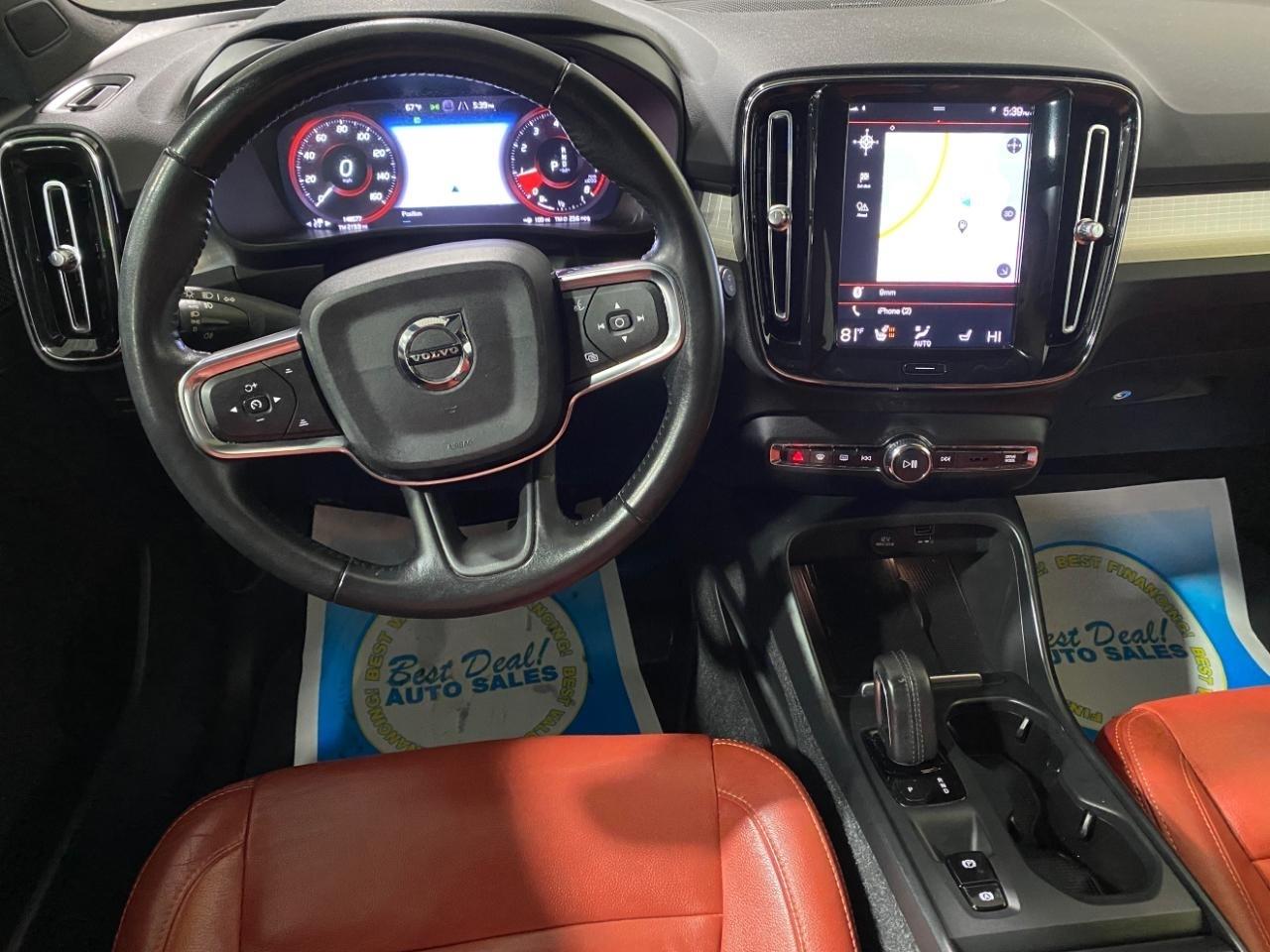 Volvo XC40 T5 Momentum AWD 2019
