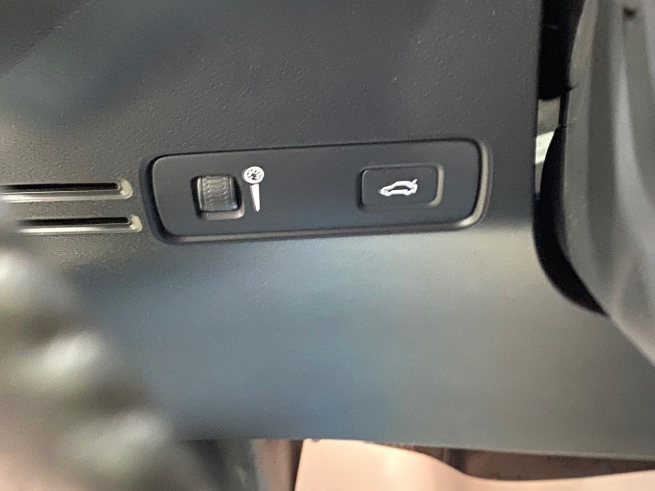 Volvo XC40 T5 Momentum AWD 2019