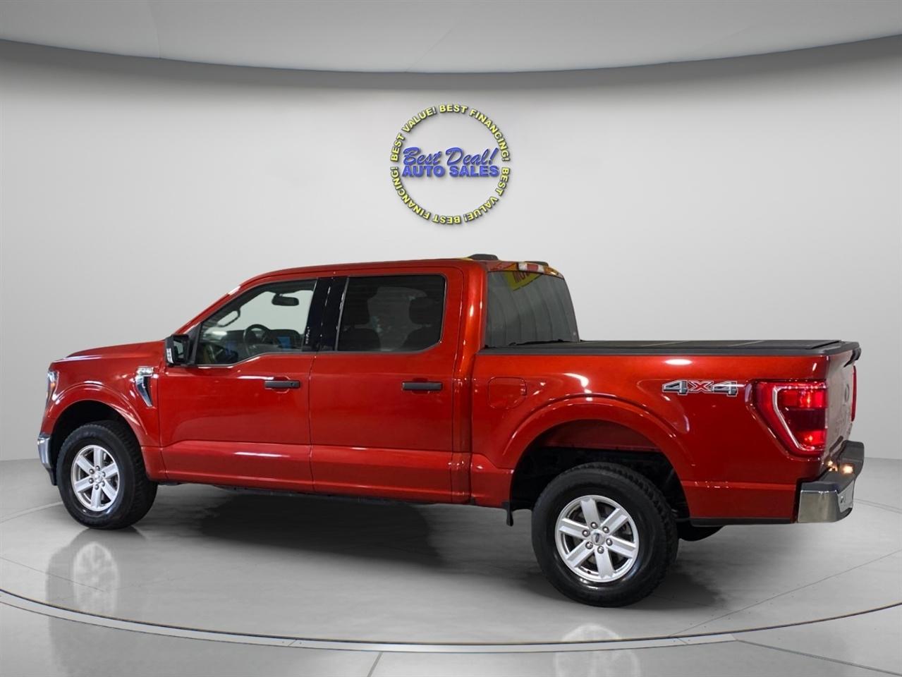 Ford F-150 SuperCrew 139" XLT 4WD 2023