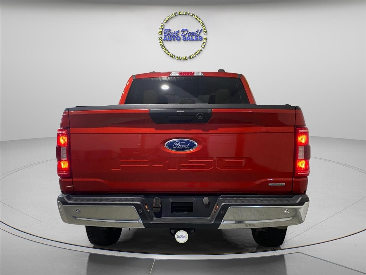 Ford F-150 SuperCrew 139" XLT 4WD 2023