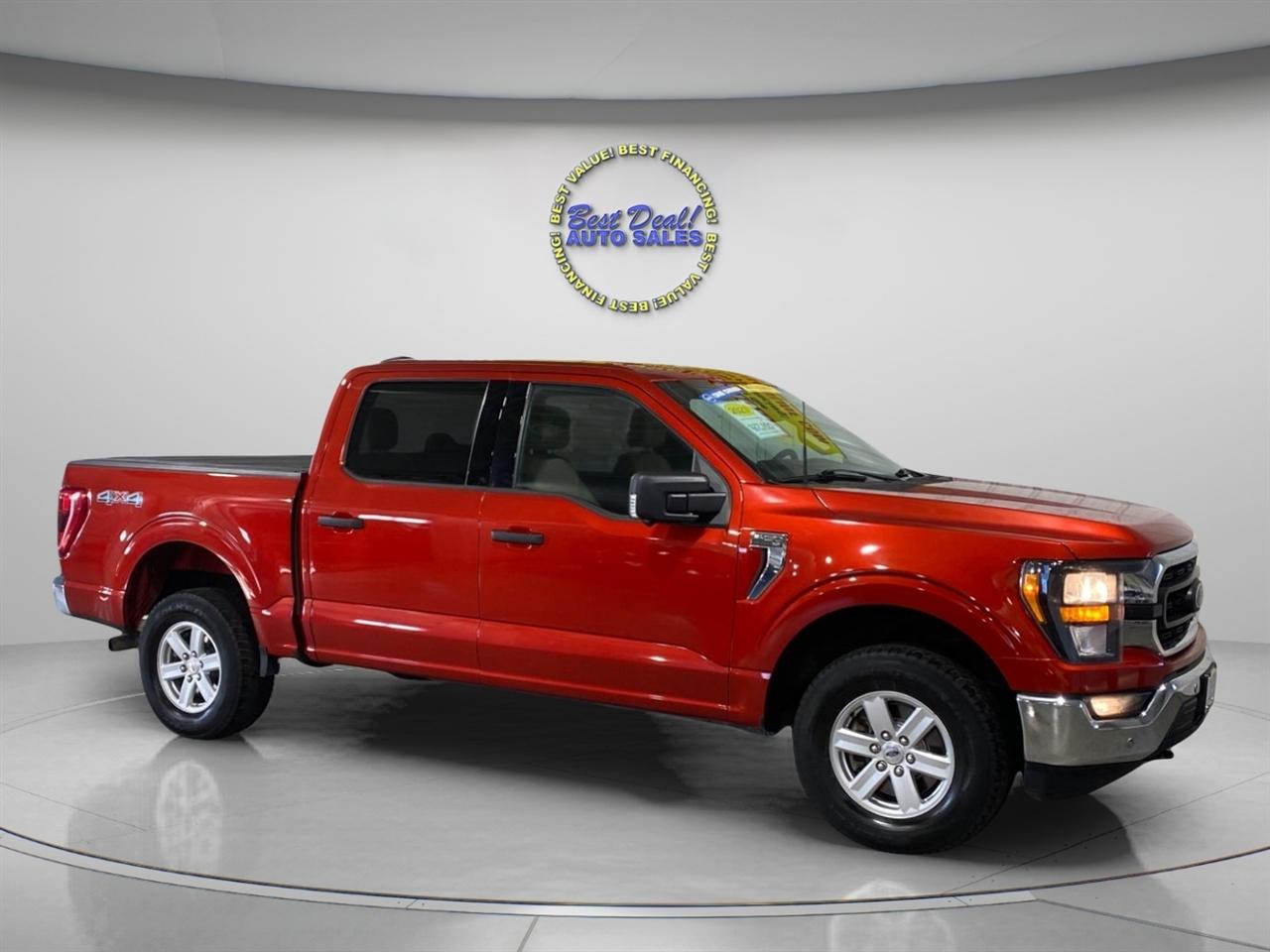 Ford F-150 SuperCrew 139" XLT 4WD 2023