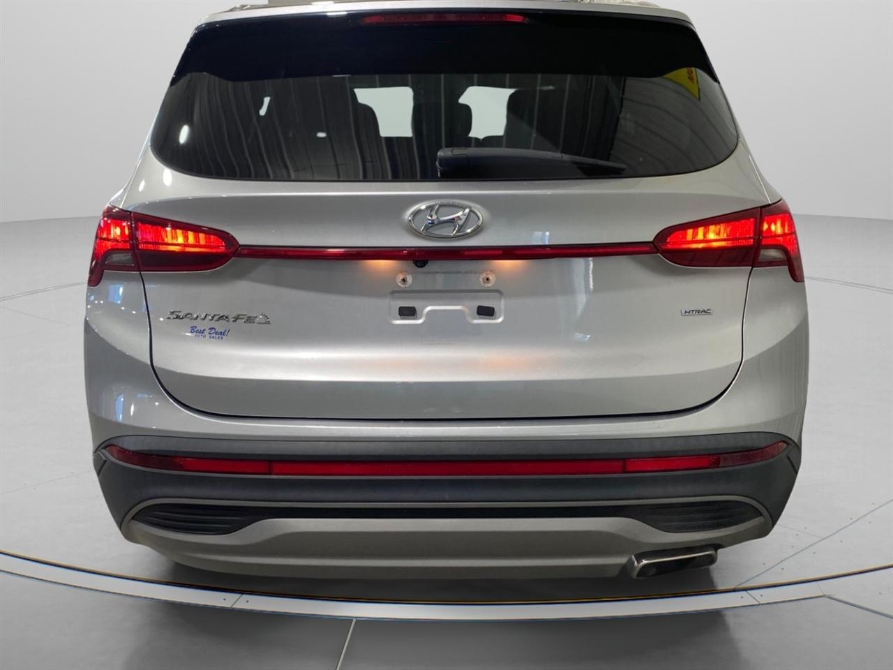 Hyundai Santa Fe SE AWD 2021