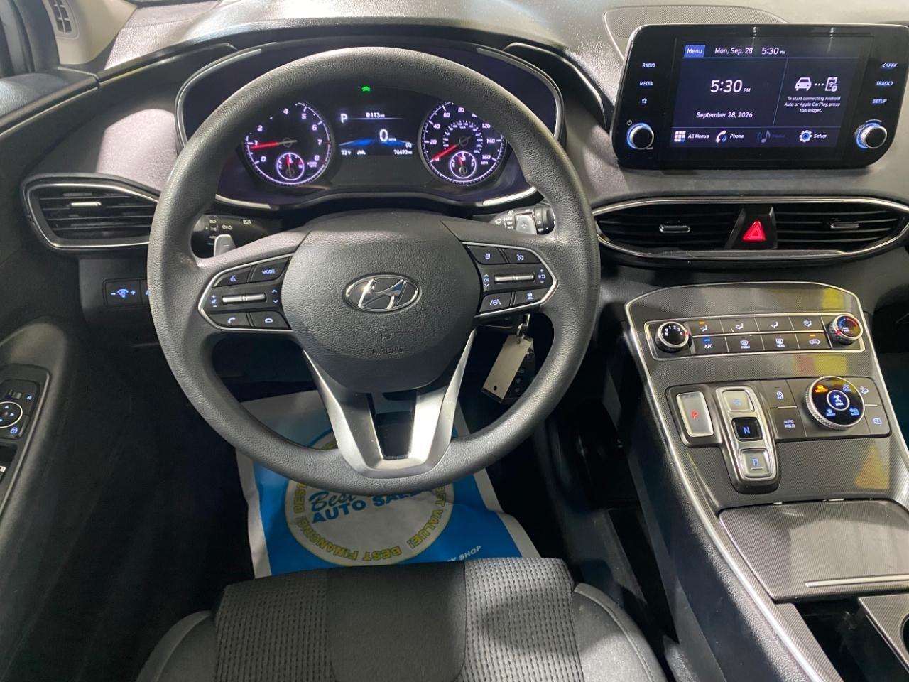 Hyundai Santa Fe SE AWD 2021