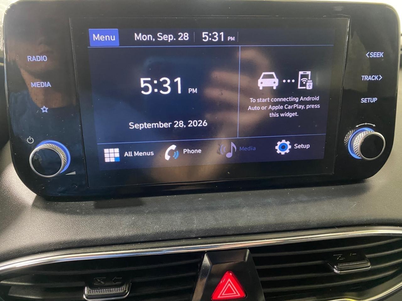 Hyundai Santa Fe SE AWD 2021