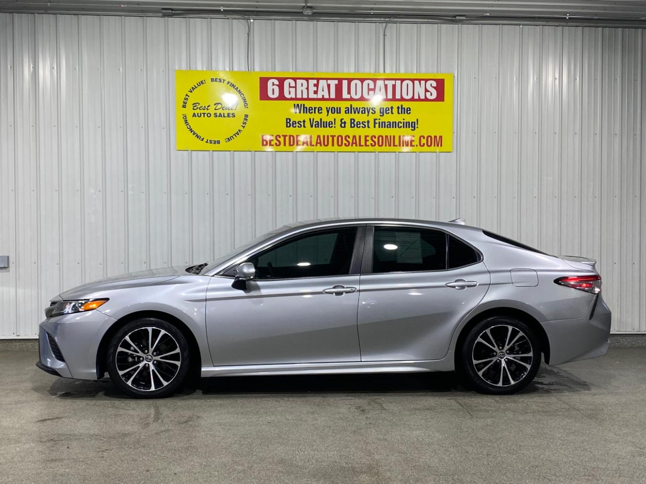 Toyota Camry XLE 2019