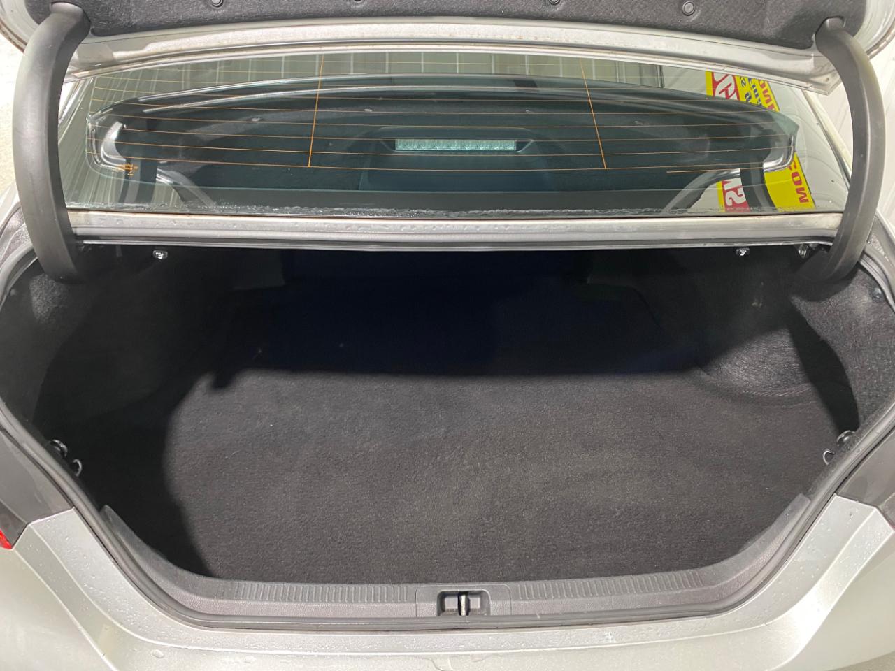 Toyota Camry XLE 2019