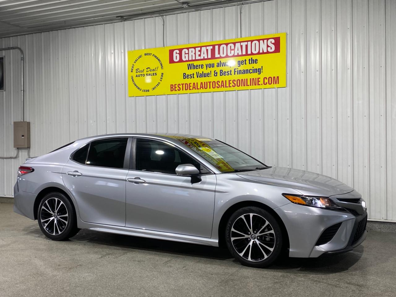 Toyota Camry XLE 2019