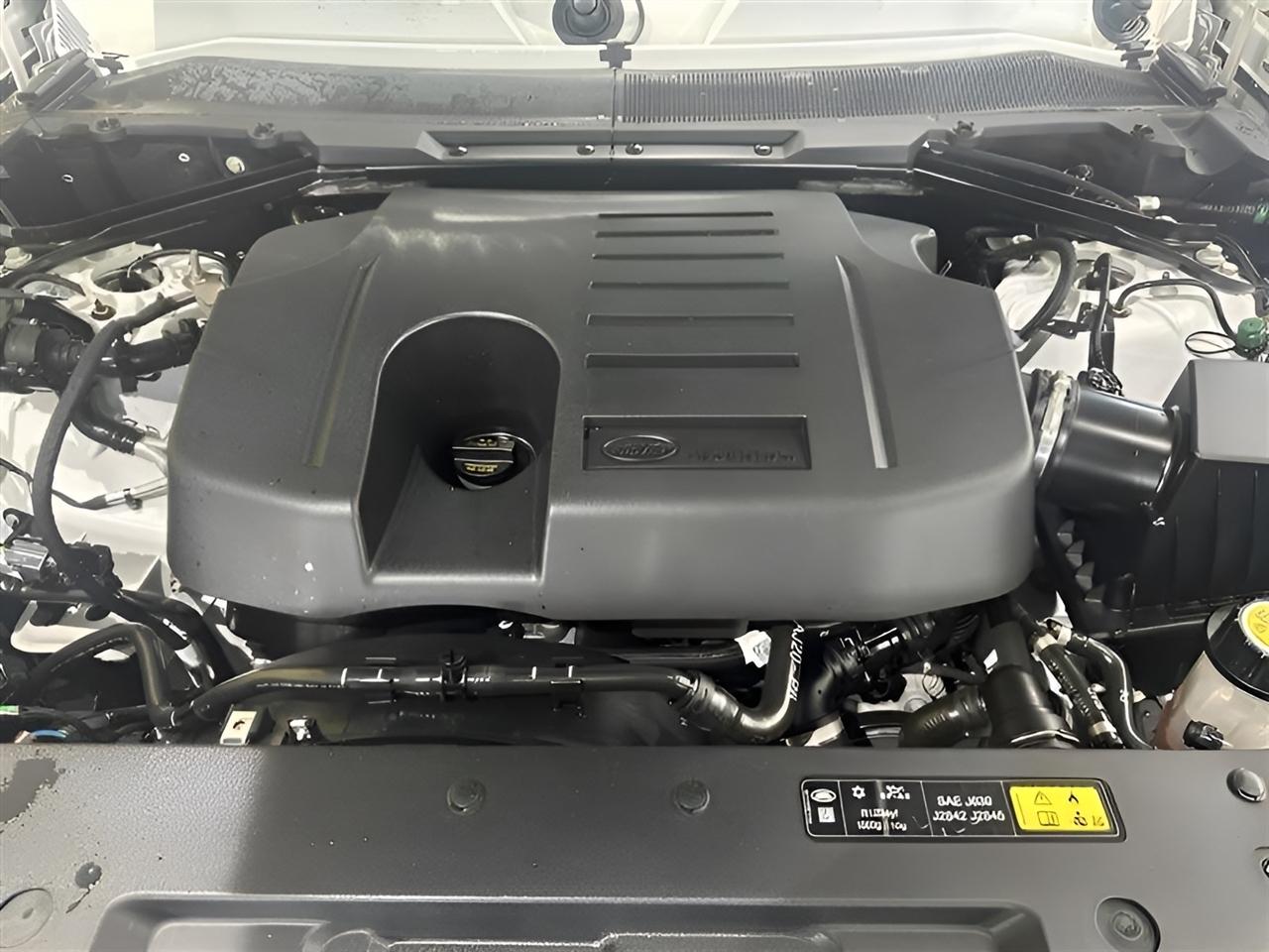 Land Rover Defender P400 110 SE 2020