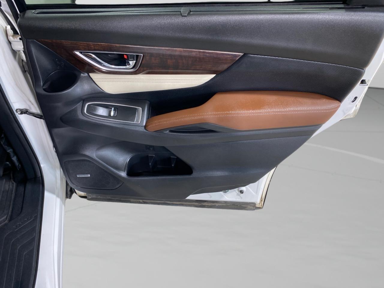 Subaru Ascent Touring 2021