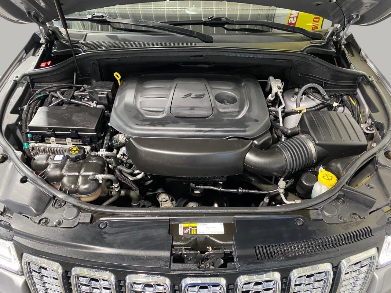 Jeep Grand Cherokee Overland 4WD 2020