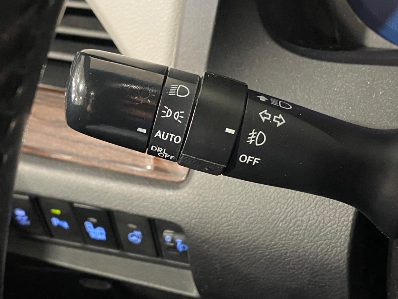 Toyota Sienna Limited AWD 7-Passenger V6 2015
