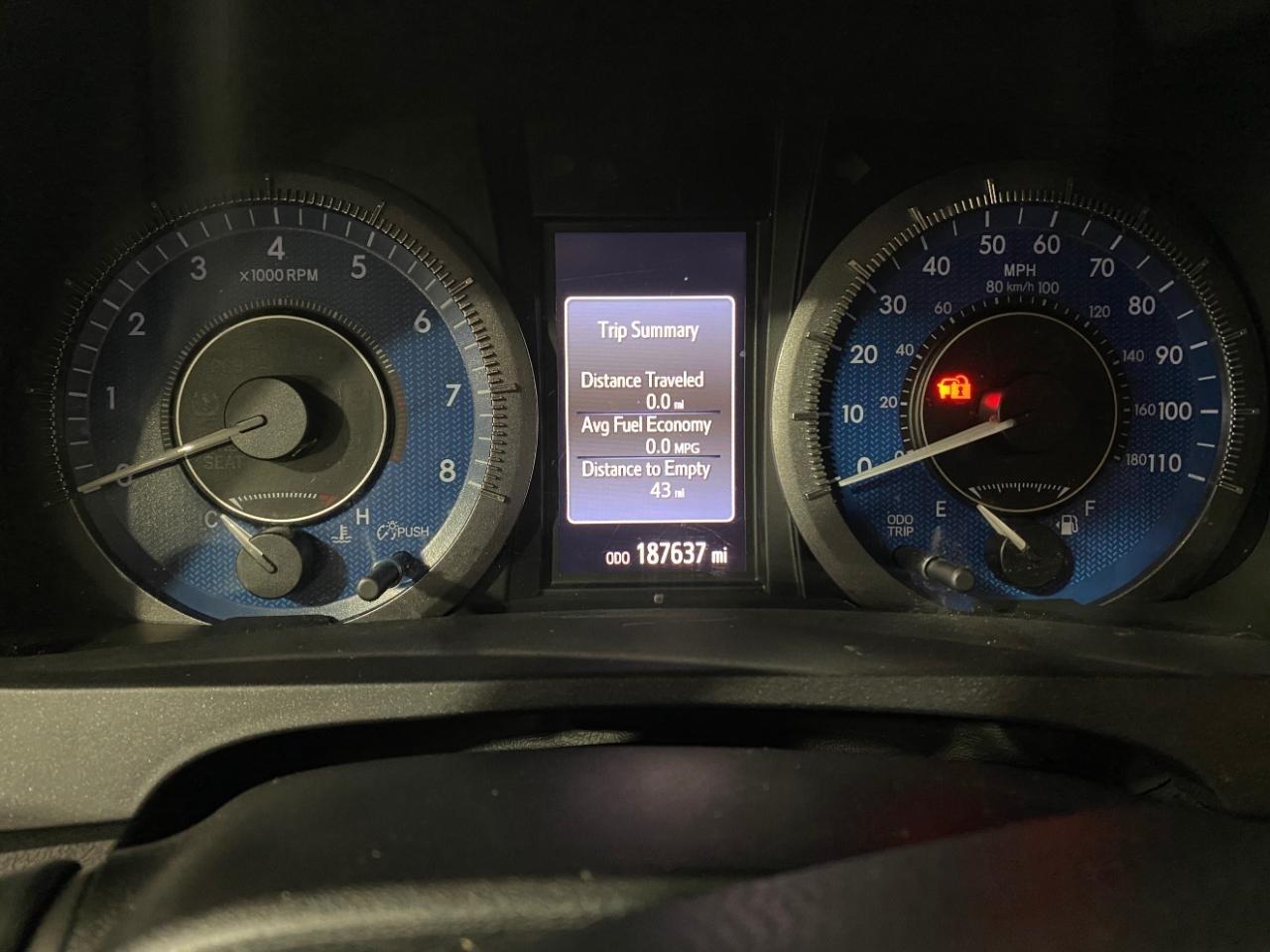 Toyota Sienna Limited AWD 7-Passenger V6 2015