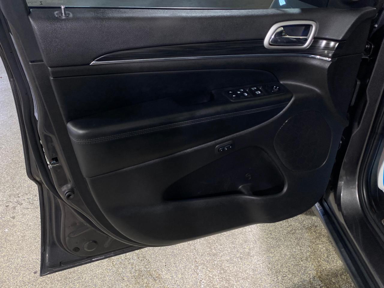 Jeep Grand Cherokee Limited 4WD 2020