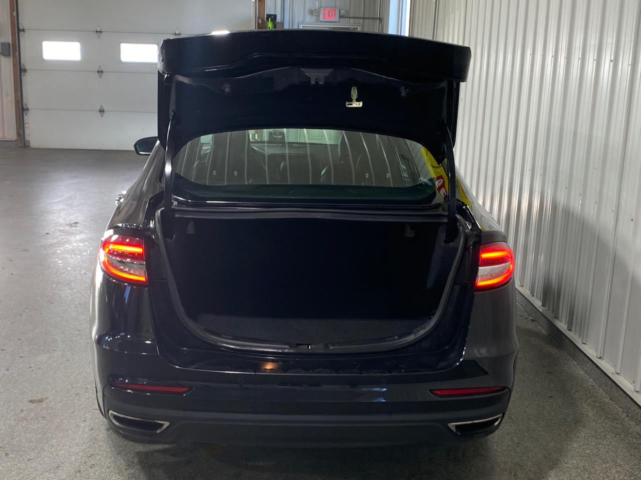 Ford Fusion Titanium AWD 2019