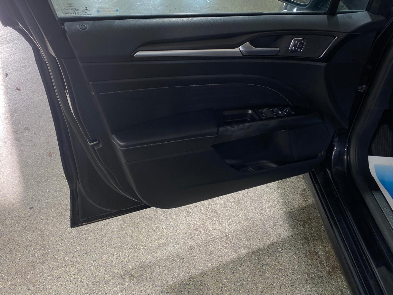 Ford Fusion Titanium AWD 2019