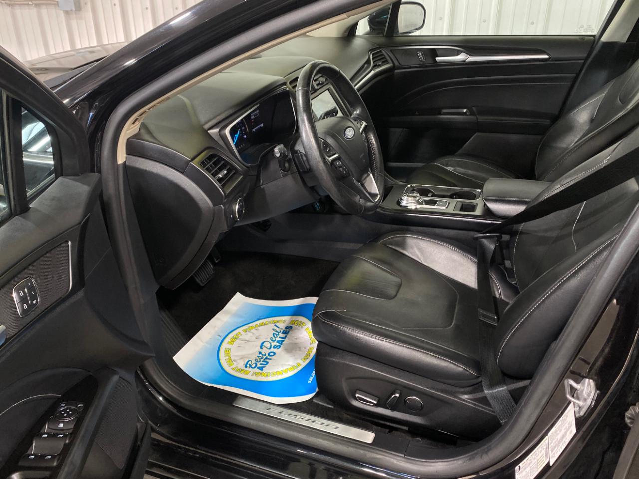 Ford Fusion Titanium AWD 2019