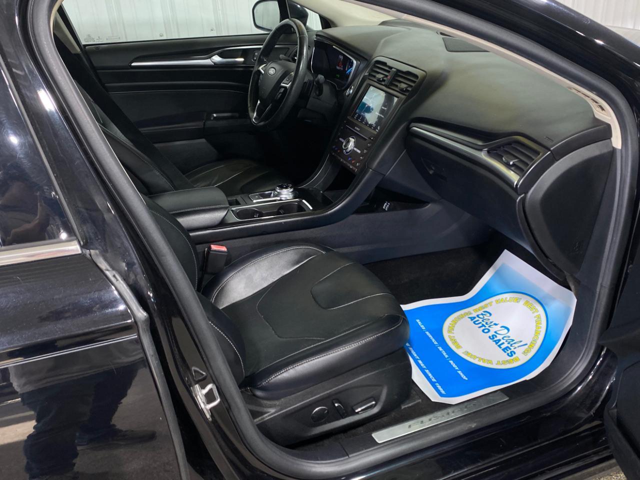 Ford Fusion Titanium AWD 2019