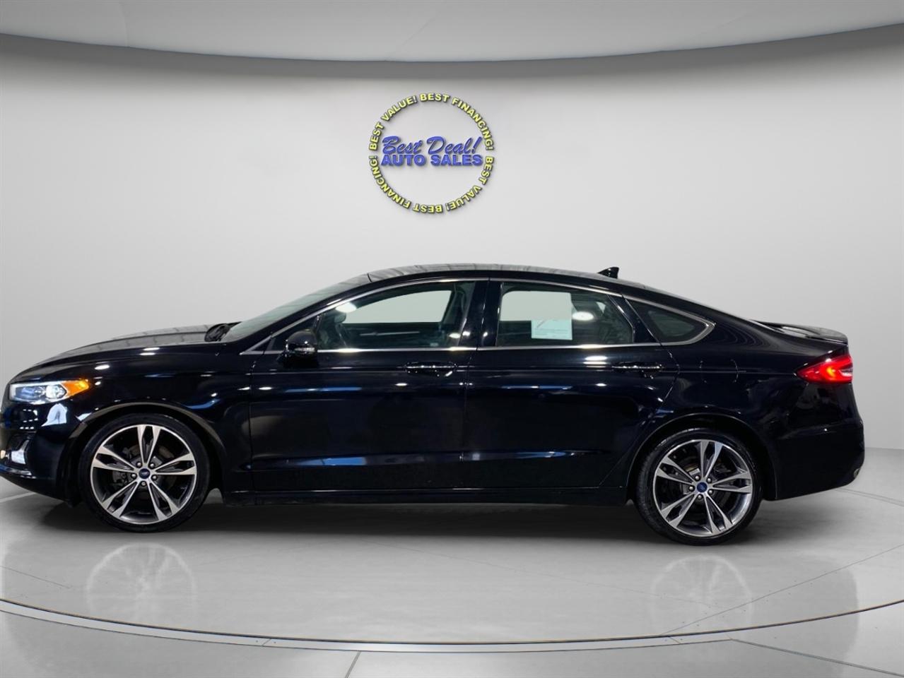 Ford Fusion Titanium AWD 2019
