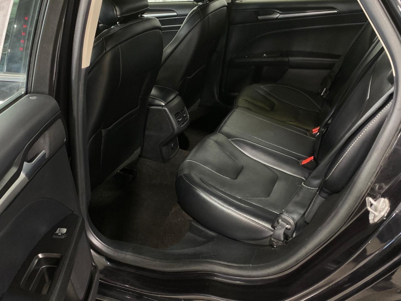 Ford Fusion Titanium AWD 2019