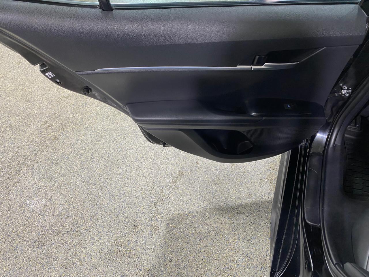 Toyota Camry XLE 2019