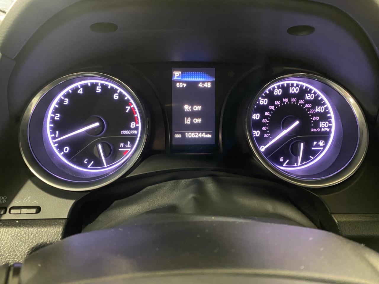 Toyota Camry XLE 2019