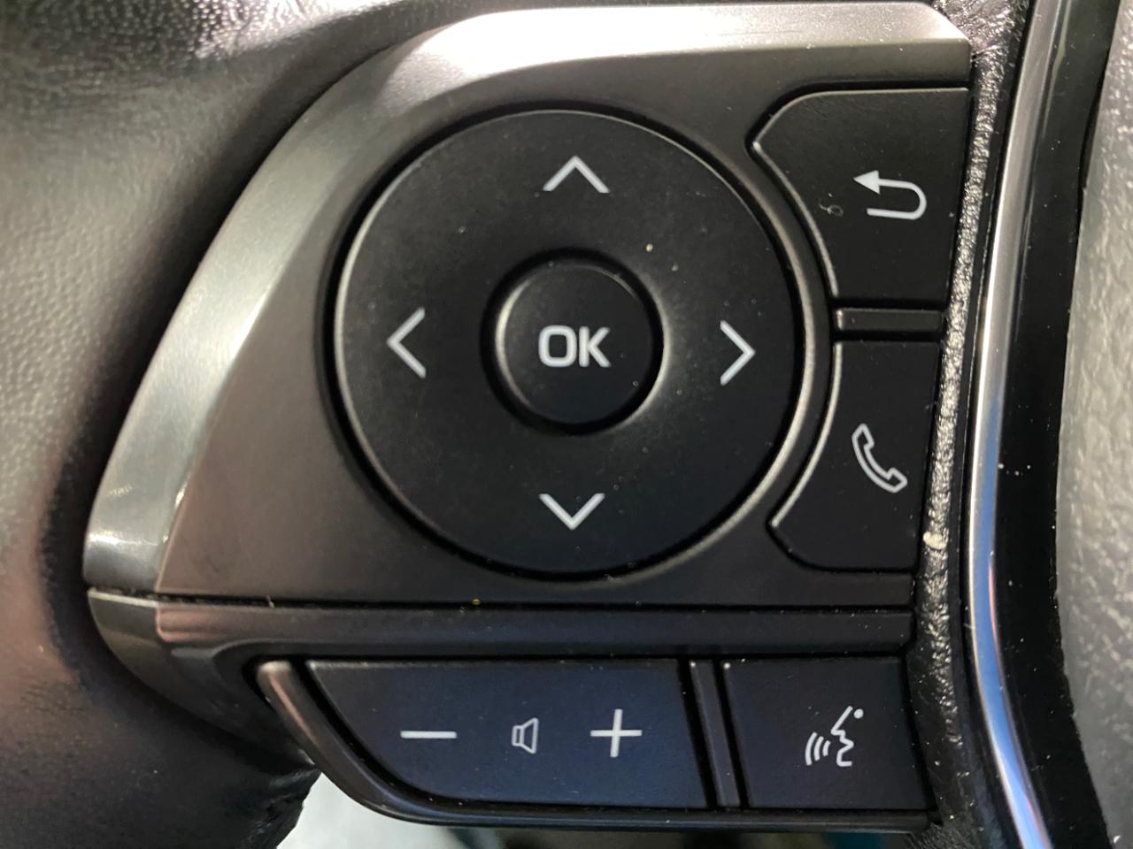 Toyota Camry XLE 2019