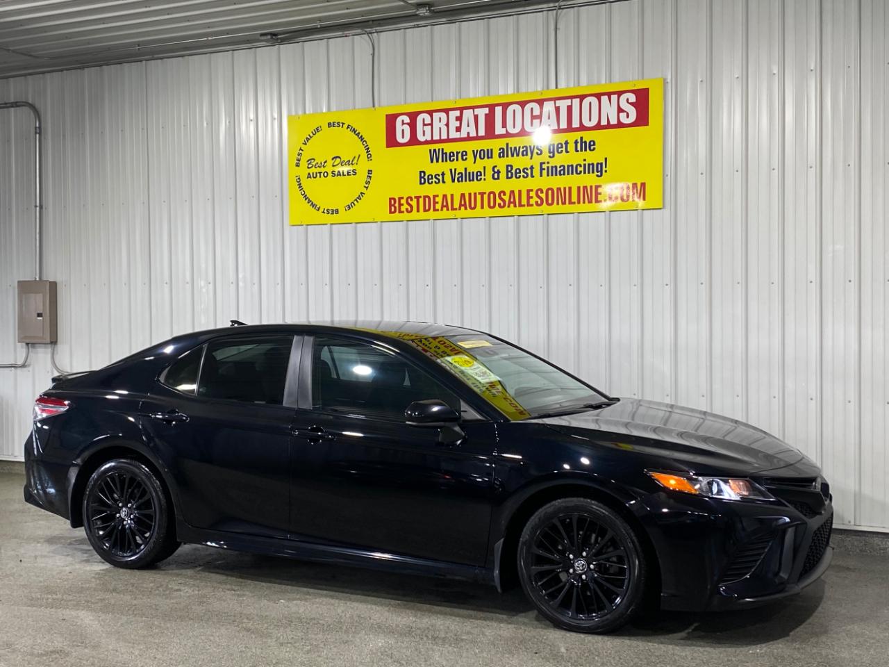 Toyota Camry XLE 2019