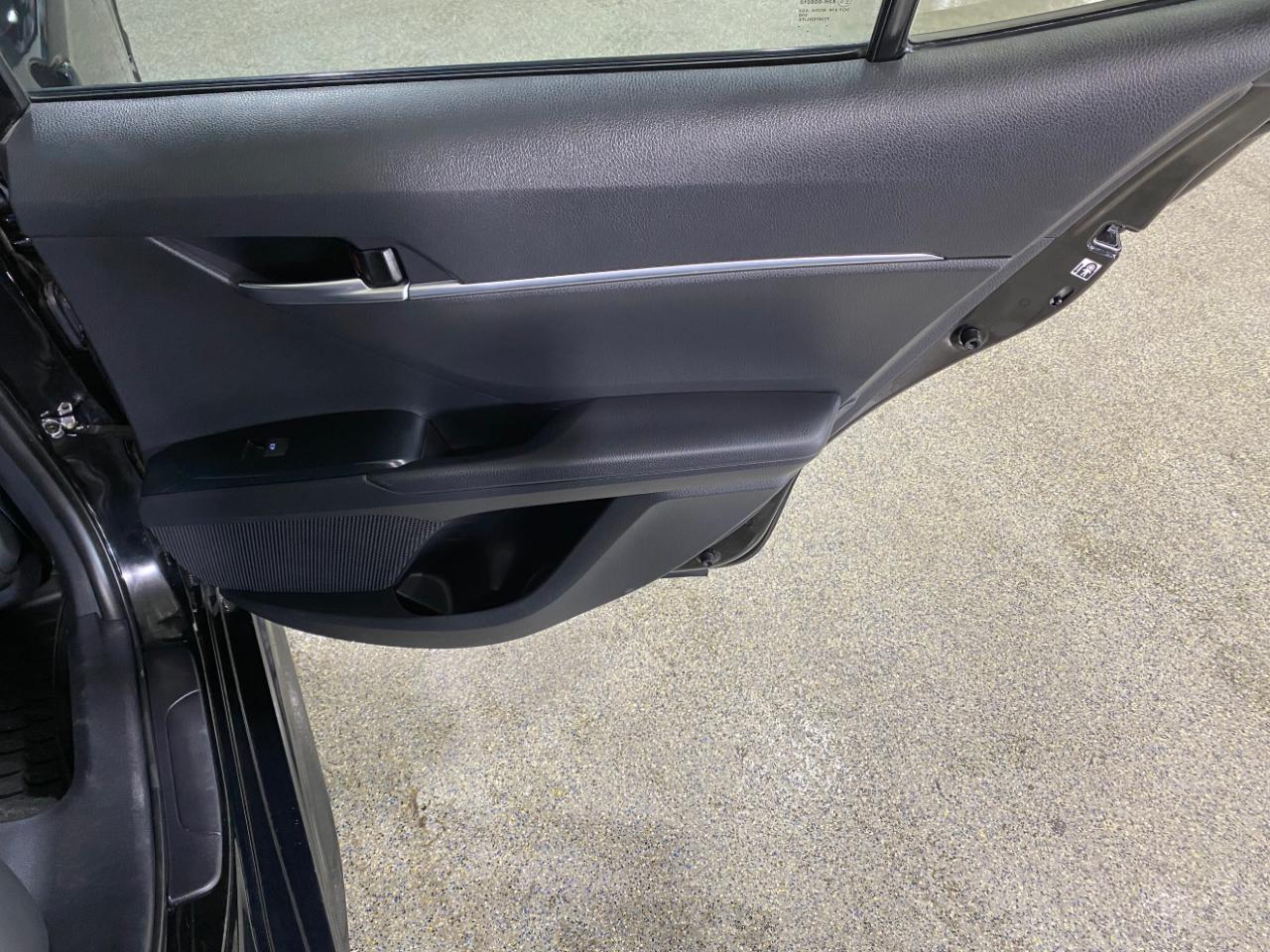 Toyota Camry XLE 2019