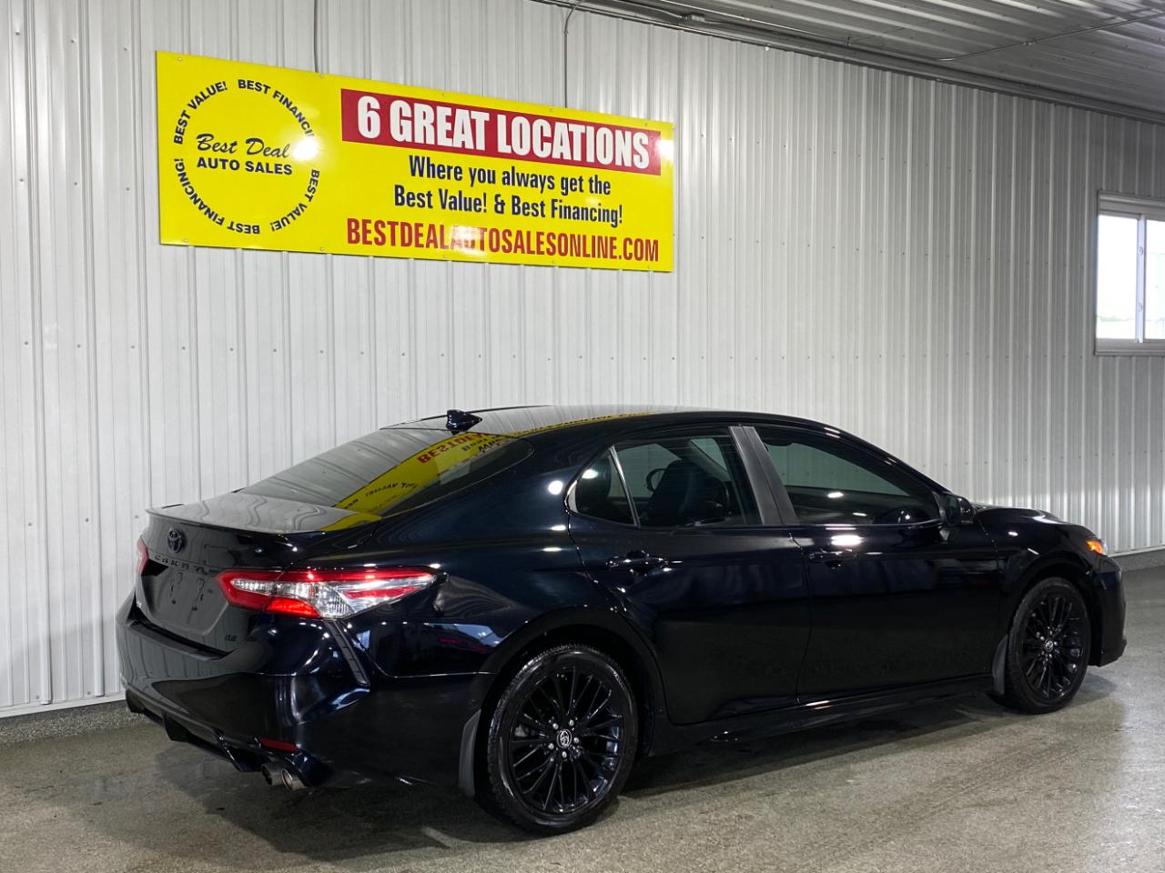 Toyota Camry XLE 2019