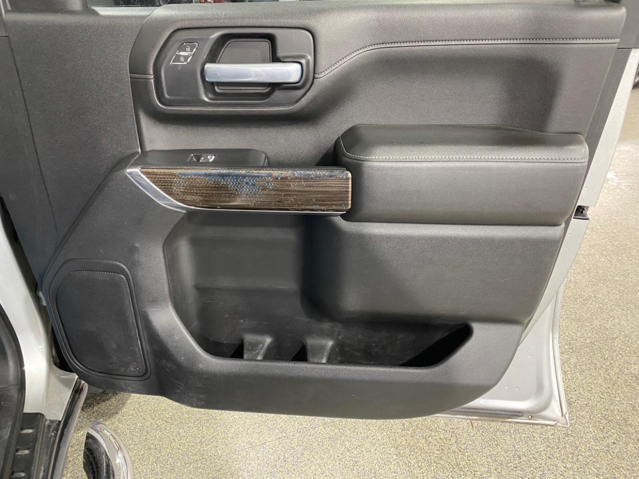 Chevrolet Silverado 2500HD LT Crew Cab Long Box 4WD 2020