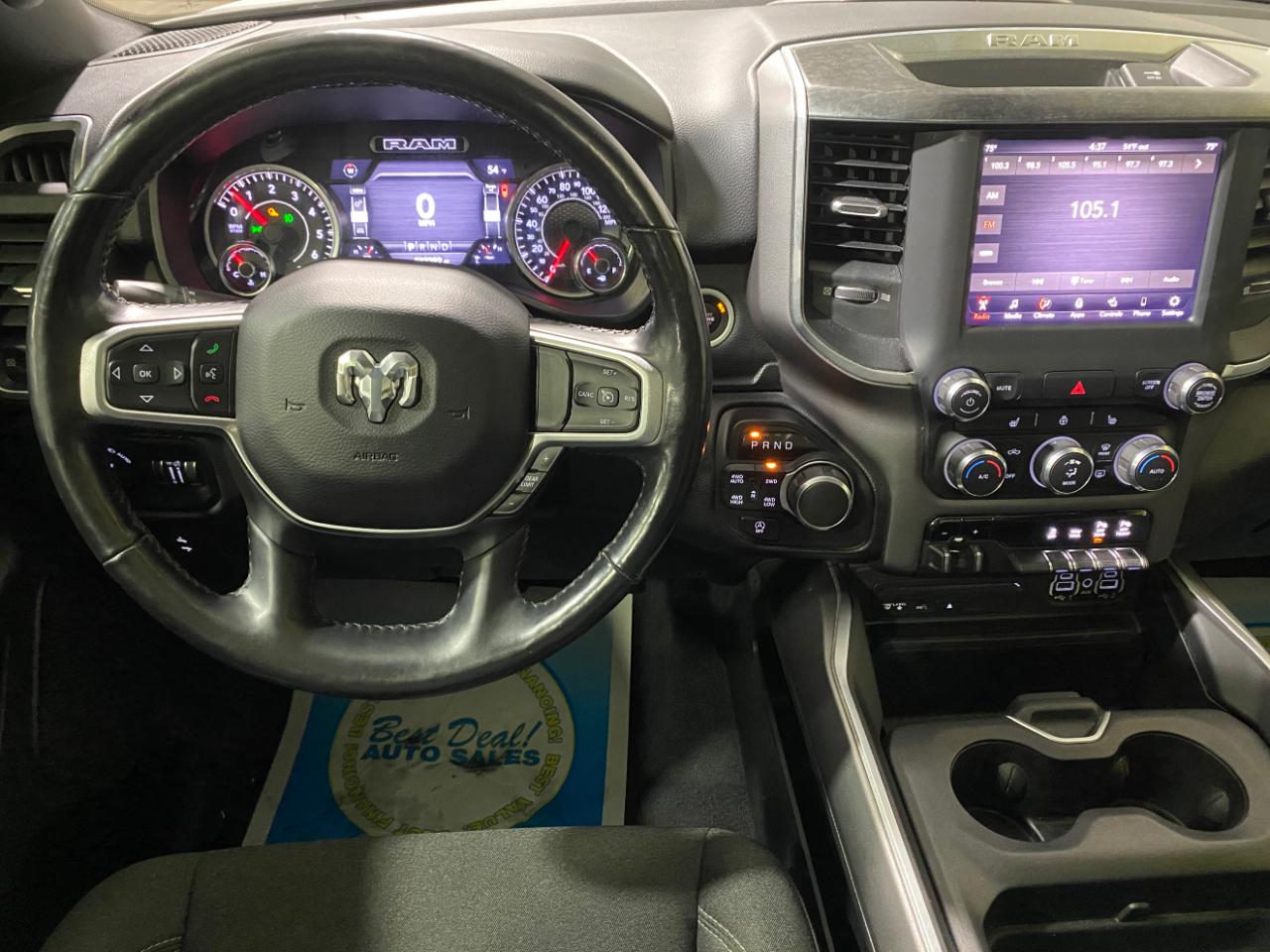 RAM 1500 Big Horn Crew Cab SWB 4WD 2019