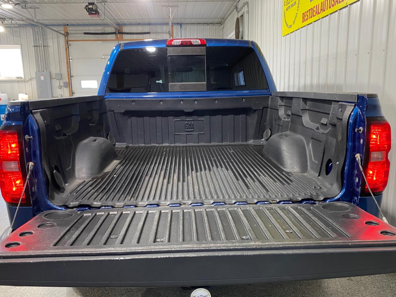 Chevrolet Silverado 1500 LT Crew Cab Long Box 4WD 2015