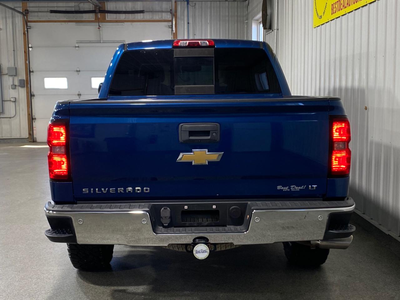 Chevrolet Silverado 1500 LT Crew Cab Long Box 4WD 2015