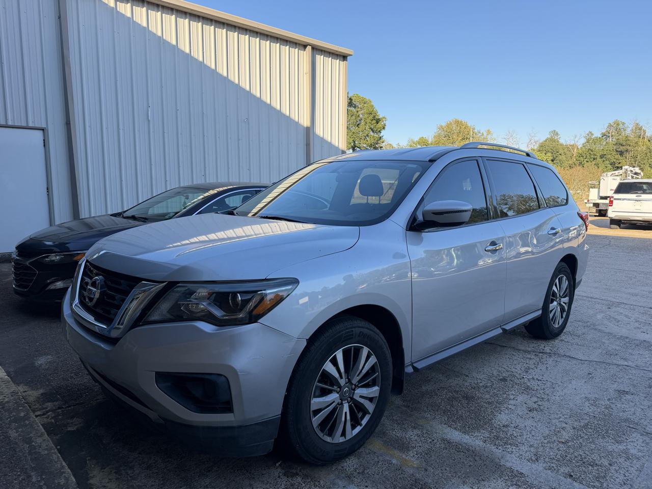 2020 Nissan Pathfinder
